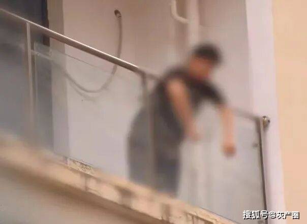 “柬埔寨版鱿鱼游戏”:铁丝网后的地狱,仍困着上千名韩国人