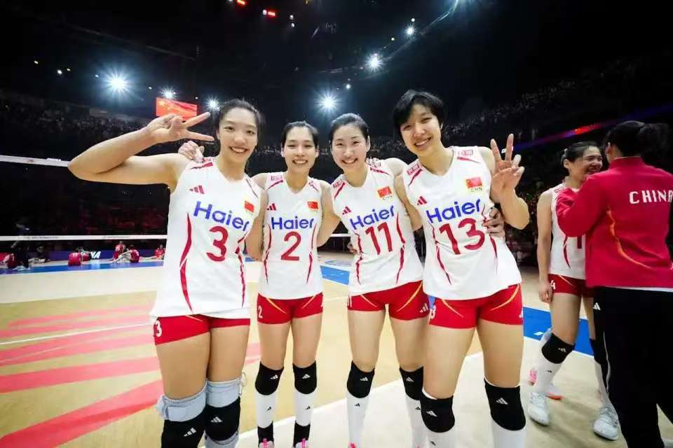 逆转！中国女排3-2德国，龚翔宇扭转乾坤，庄宇珊、王媛媛给力